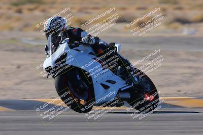 media/Dec-10-2023-SoCal Trackdays (Sun) [[0ce70f5433]]/Turn 2 (10am)/